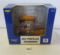 ERTL New Holland Self-Propelled Speedrower