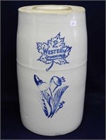 Western 2 Gal butter churn w/flower stencil w/lid