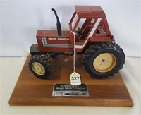Scale Models Hesston 980 DT 1:16 Scale
