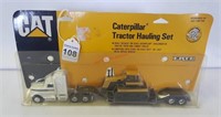ERTL 1:64 Caterpillar Tractor Hauling Set