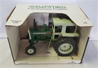 Scale Models Oliver 2255 1:16 Scale
