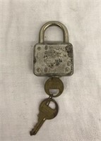 2.5" high antique padlock with 2 keys