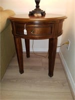 Round End Table w/ Drawer