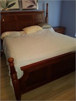 King Size Bed 4 Poster