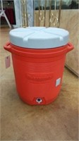Rubbermaid Insulated Drink Cooler
