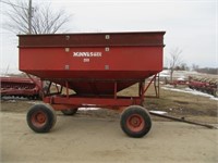 Minnesota 260 Gravity Wagon
