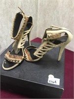 Vero Cuoio sz 39 Italy high heels, suede, chain