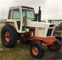 Case 1070 agri king cab tractor, weights,