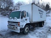 1992 Izuzu Box Truck