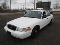 2011 FORD CROWN VICTORIA 147743 KMS