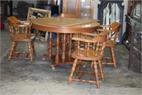 Pedestal Dining Table & Four Dining Chairs
