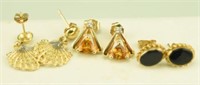 (2) Pairs of marked 14kt yellow gold earrings
