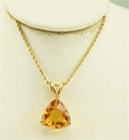 Marked 14kt gold rope necklace with amber stone