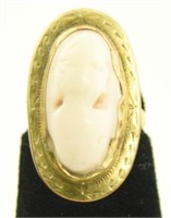 Ladies marked 10kt yellow gold cameo ring