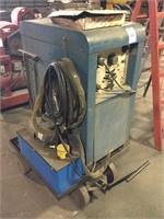 MILLER 320 A/BP Gas Arc Welding Machine