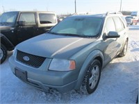 2005 FORD   FREESTYLE LIMITED