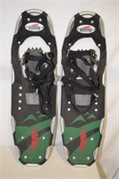 NICE REDFEATHER SNOW SHOES ! -B