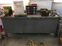 Mechanics Work Bench w/ Vice & Storage