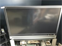 Sony 3LCO Wega Engine 50" HD TV-Dolby Digital