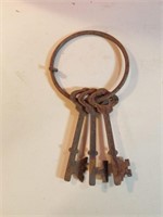 Keys on a ring with chippy rusty patina - how fun