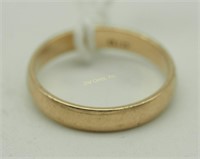 10k Gold Ring Wedding Band 3g Size 8.5