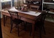 Amazing Farmhouse Table & 5 Chairs