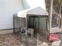 COVERED DOG KENNEL