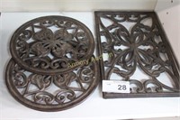 DECORATIVE METAL TRIVETS