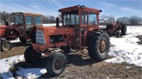 Allis Chalmers D17 with cab