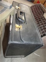 VINTAGE SAMSONITE FLIGHT CASE