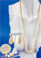 Jewelry Ivory / Bone Necklace & Earrings