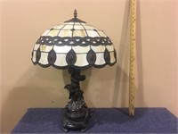 TIFFANY STYLE LAMP 24IN TALL