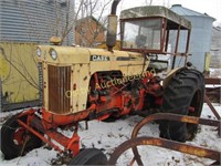 Case 830 Case-O-Matic gas tractor
