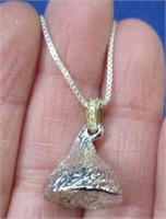 sterling silver "hershey kiss" pendant -20in chain