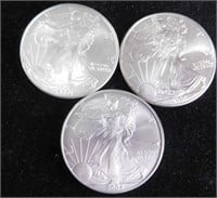 (3) near uncirculated Silver Eagle one dollar