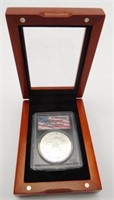 2001 one-dollar silver eagle – Gem uncirculated,