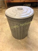 Galvanized trash can with lid, 20 gal.