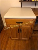Oak base cabinet with drawer and (2) doors