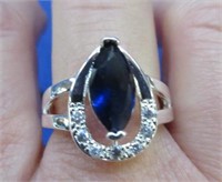 sterling silver blue stone ring - size 8