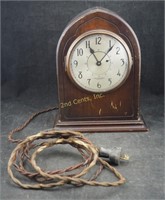 Hamilton Sangamo Synchronous Mantle Clock S-501