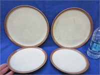 4 pcs handcrafted redwood pottery plates (2 sizes)