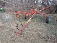 Gehl #206 wheel rake, 6 wheel