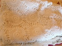 LACE TABLECLOTH