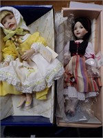 KNOWLES LITTLE MISS MUFFET & SNOW WHITE DOLLS