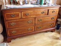 BUFFET/SIDEBOARD CHEST OF DRAWERS