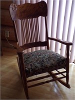 ANTIQUE ROCKING CHAIR W/UPHOLSTERED SEAT