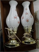 2 lamps