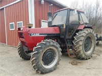 Case 1594 tractor