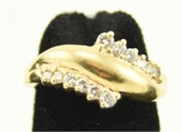 Lot #28 - Ladies 14K yellow gold ring set with