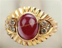 18K YELLOW GOLD RUBY AND DIAMOND RING